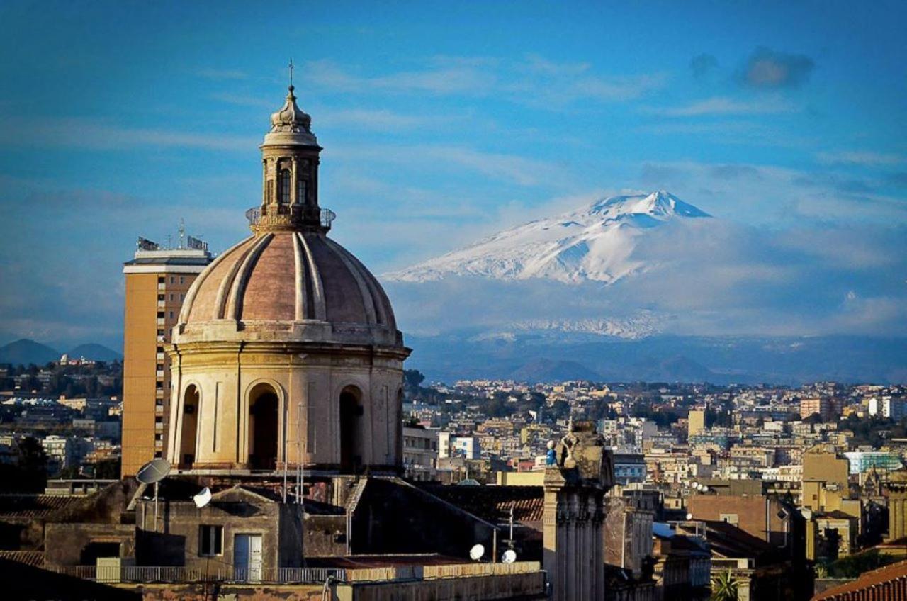 Suite Con Terrazza In Centro Storico Catánia Buitenkant foto
