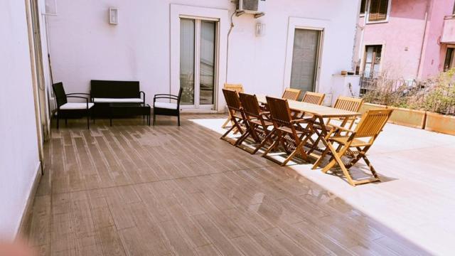 Suite Con Terrazza In Centro Storico Catánia Buitenkant foto