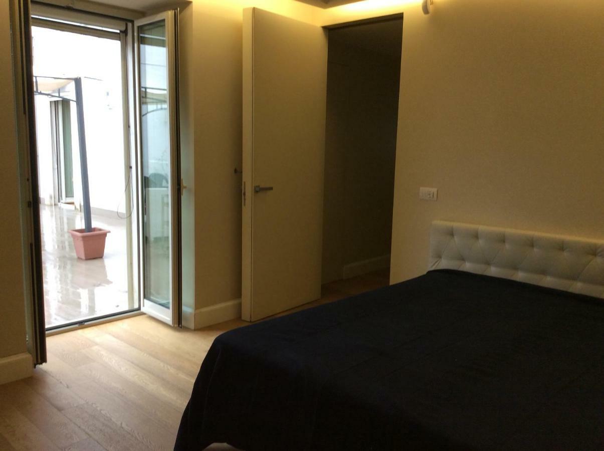 Suite Con Terrazza In Centro Storico Catánia Buitenkant foto