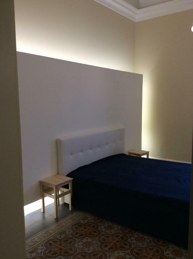Suite Con Terrazza In Centro Storico Catánia Buitenkant foto